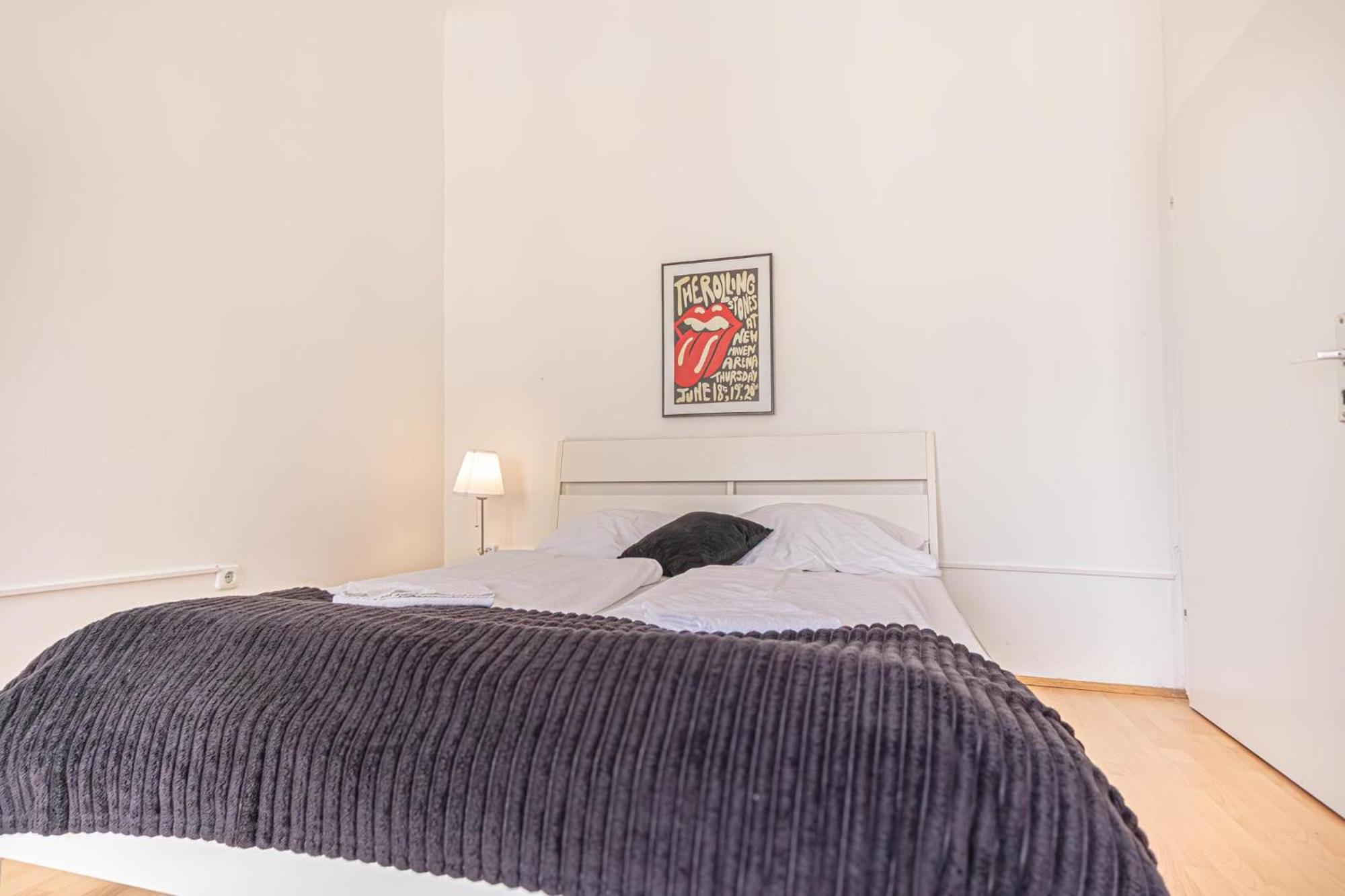 Sweet 3Br Shared Apt Near Wiener Stadthalle & Central Esterno foto