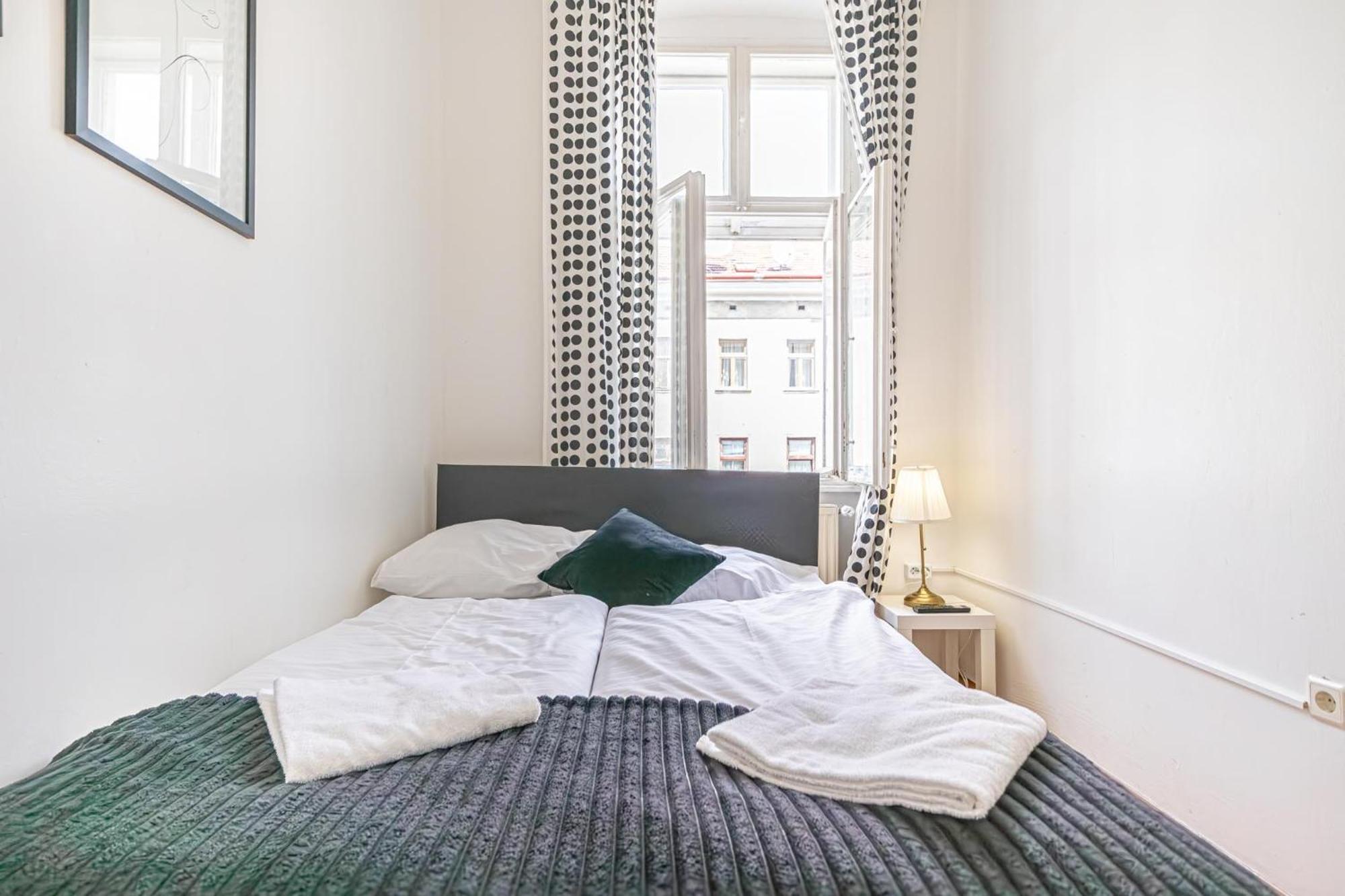 Sweet 3Br Shared Apt Near Wiener Stadthalle & Central Esterno foto