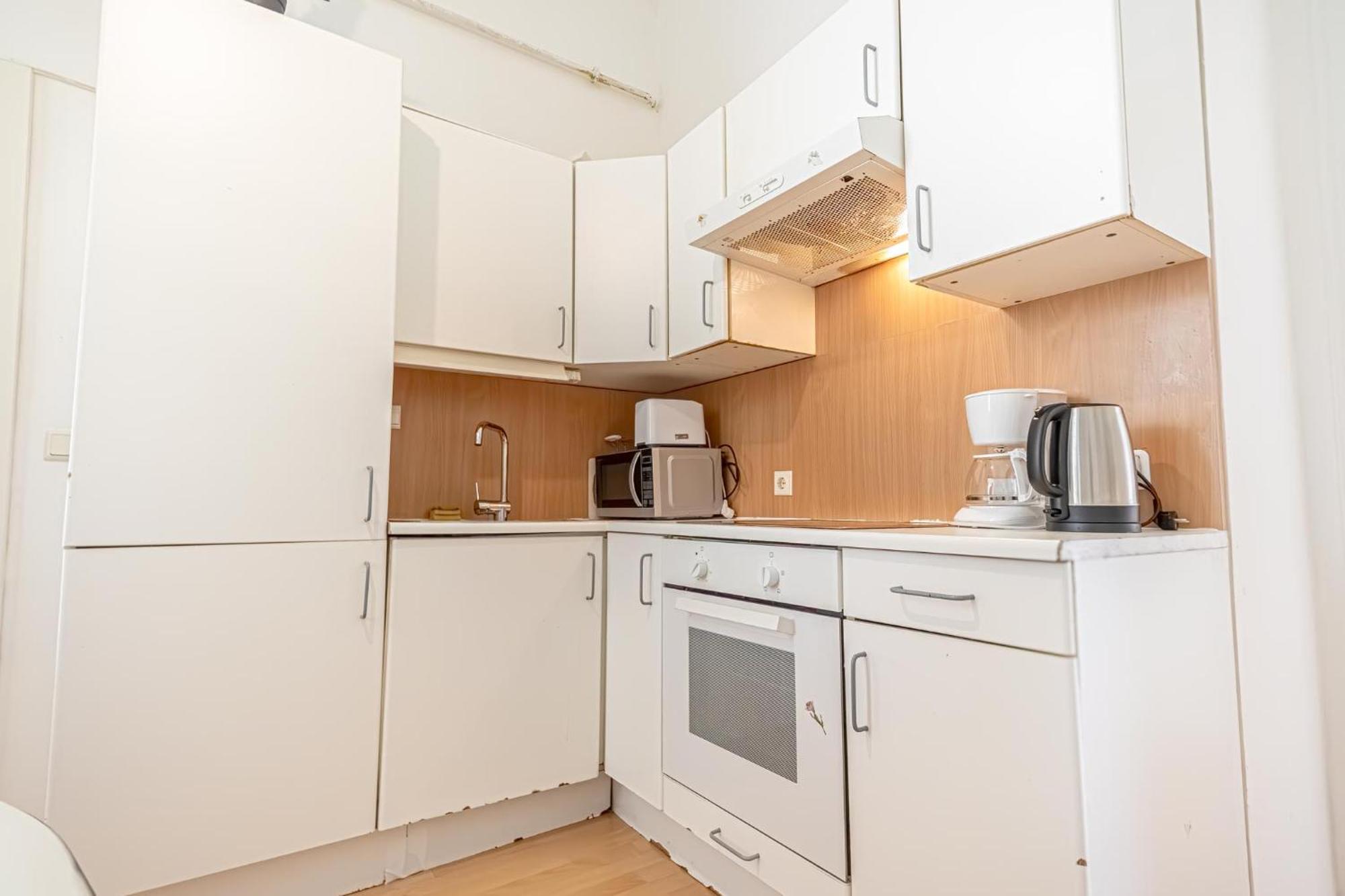 Sweet 3Br Shared Apt Near Wiener Stadthalle & Central Esterno foto